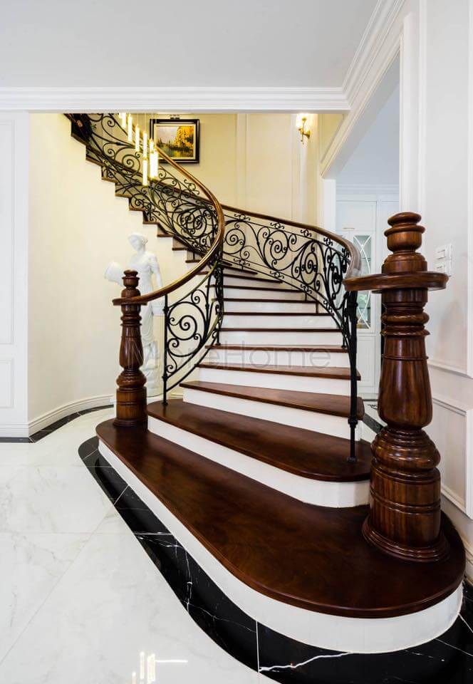 Cầu thang biệt thự